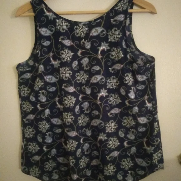 TIME and TRU Top - Picture 4 of 6